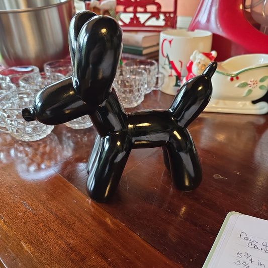 Black Ballon Dog