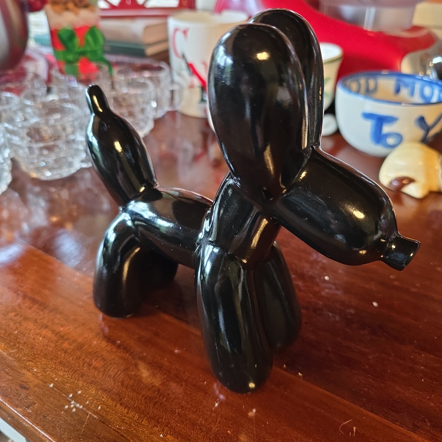 Black Ballon Dog