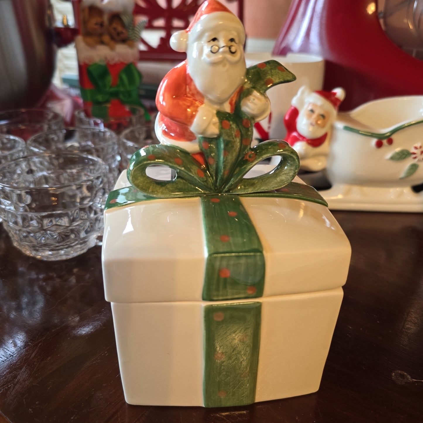 Fitz and Floyd Santa Bow Trinket Box