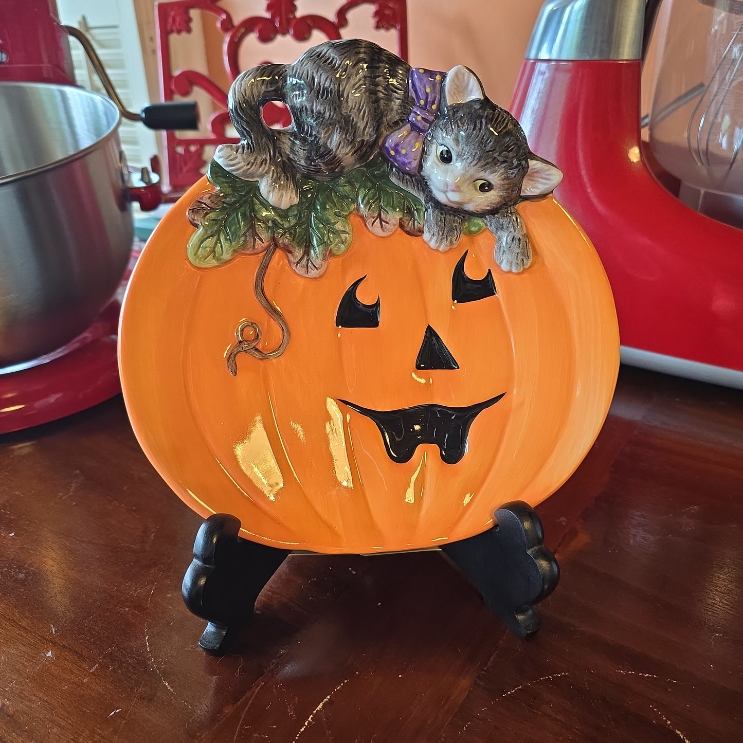 Fitz and Floyd Kitten Halloween plate