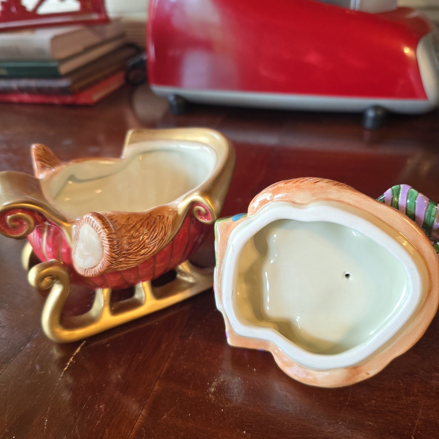 Fitz and Floyd Classics Teddy in a Sleigh Candy dish