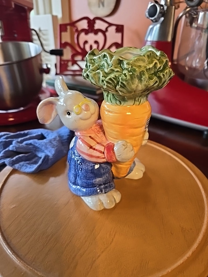 Fitz and Floyd Gooseberry Lane Bunny Vase